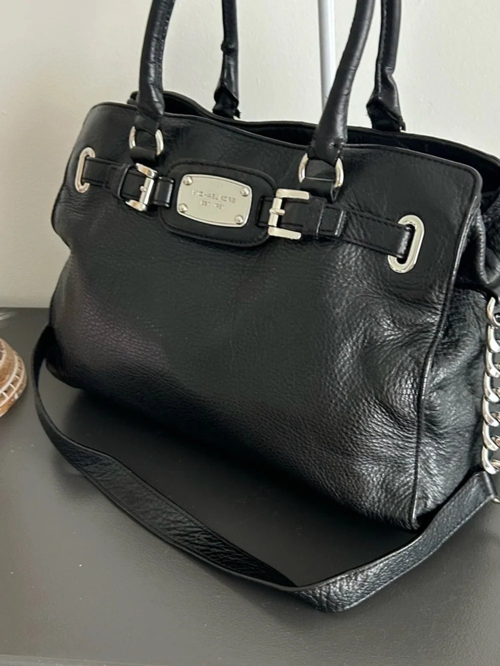 Michael Kors Hamilton Black Pebbled Leather Satchel CrossbodySilver Hardware